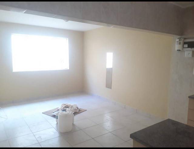 1 BEDROOM PROPERTY TO RENT IN OVERPORT